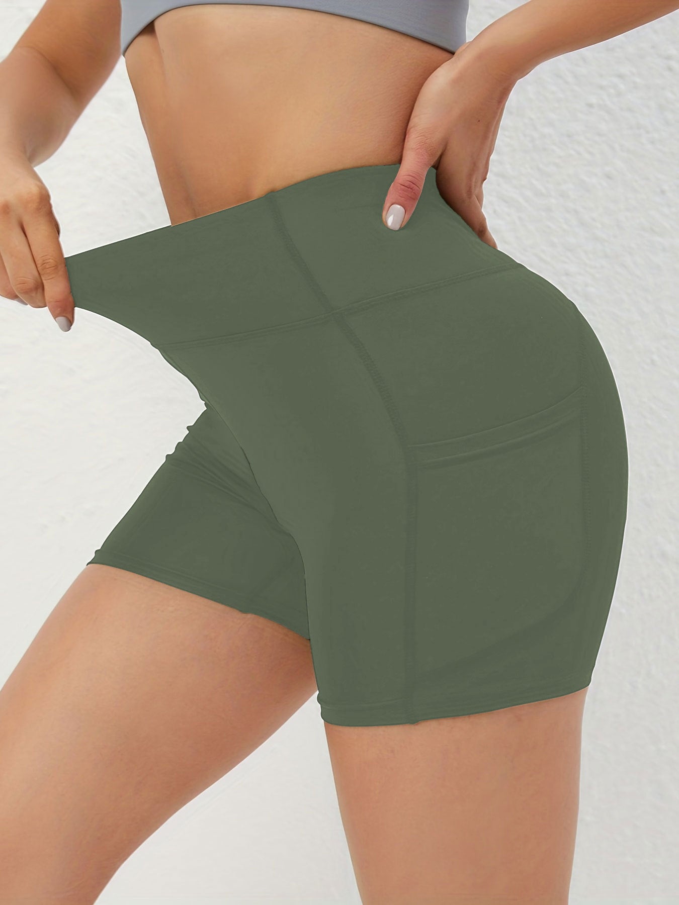 I YOGA Girl's Volleyball Shorts With Pockets